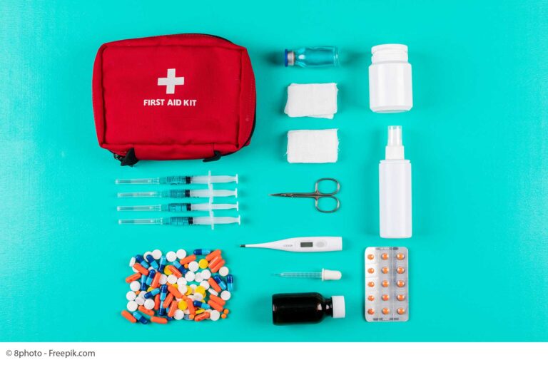 ... nach der Geburt 59 Erste Hilfe Kurs Notfall Medizin Arzt Sprechstunde Kinderarzt Klinik Krankenhaus